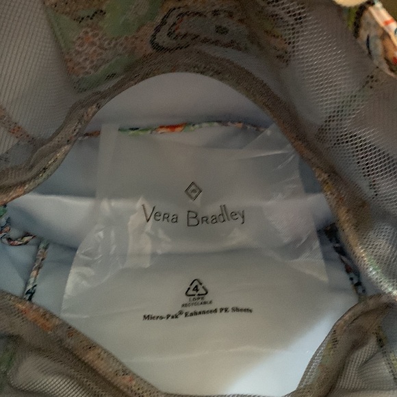 Vera Bradley ReActive bag. - Picture 4 of 6